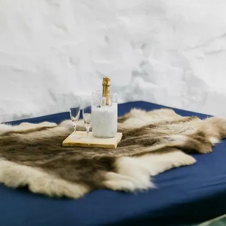 Blacksheep Village Igloo Hotel